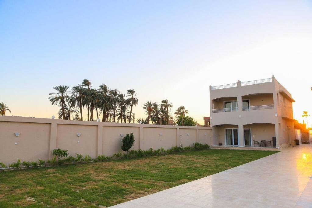 Royal Nile Villa - Nile View Apartment 1 Luxor Exterior photo